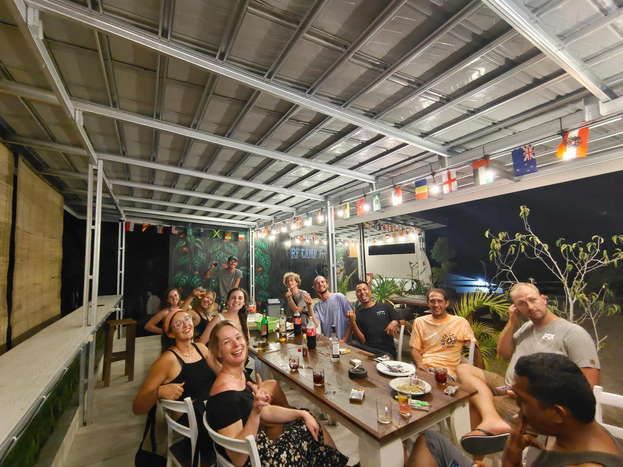 Surf Camp 79 Ξενοδοχείο Kuta  Εξωτερικό φωτογραφία